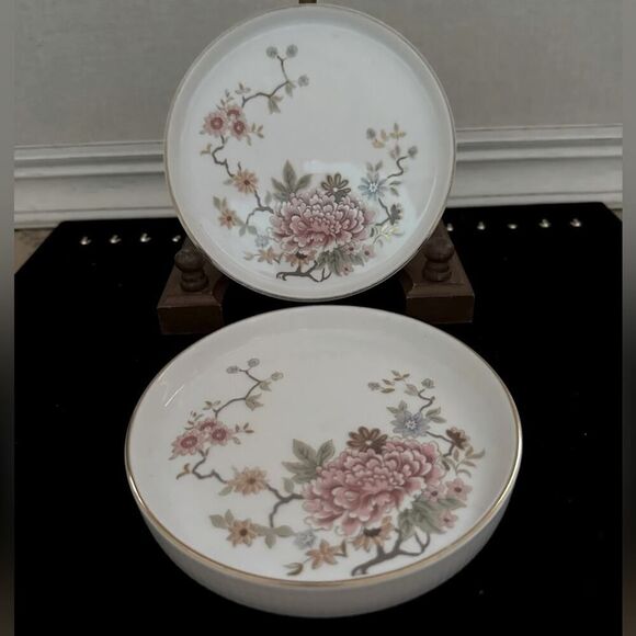 Royal Doulton Canton pattern wine bottle coasters - set of 2 - Picture 1 of 6